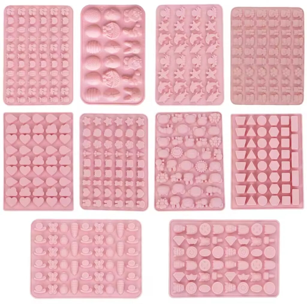 תבניות סיליקון ורודות בצורות שונות