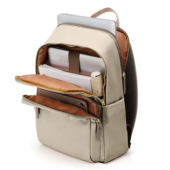 תיק לסטודנטים דוחה מים