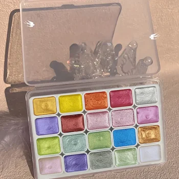 צבעי מים מטאליים