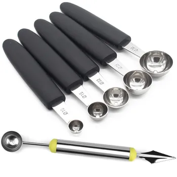 כפיות ליצירת כדורי פירות וגלידה