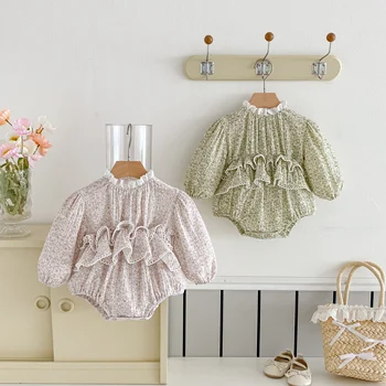 בגד גוף שרוולים ארוכים עם חצאית מלמלה