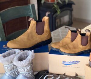 https://weshoes.co.il/collections/blundstone?ref=yona