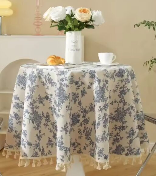 מפות צבעוניות לשולחן עגול