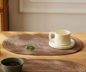 תחתיות אובליות דמוי קש בצבעים שונים