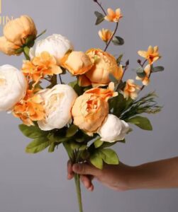 פרחים מלאכותיים לקישוט השולחן